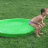 e8bd1636574066126e7243527429847fbaa17ffe_128.gif