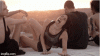 1yeihb.gif