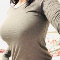 HopeBigTiddies
