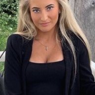 MiaLondon