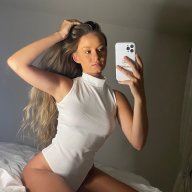 MelissaAnderson21