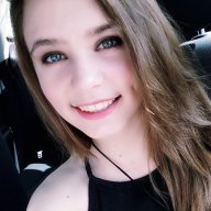 Kat__
