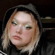 Mackenzie2221111444400