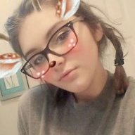 HollyJrnb
