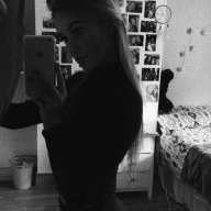 TinyWhiteforblk