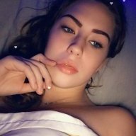 Holly696