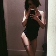 Laura_Chat