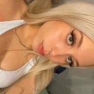 chloecarson