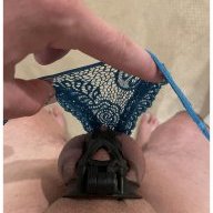 Lockedsissycuck