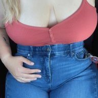 BustySarah