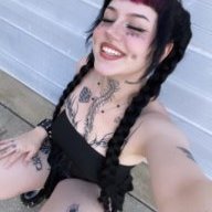 BI_CuckQueen