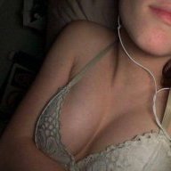 Lilla_Duran