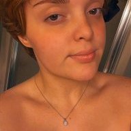 Rayneee76