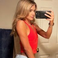 BlondeLovesRefugees