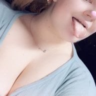 LoneyWifeSarah26