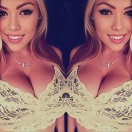 Blonde_Halle