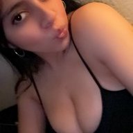 BustyLatina01
