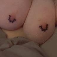 pairoftits
