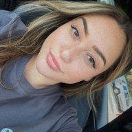 sweetblondehayley