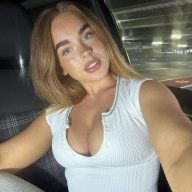 EllieG2002