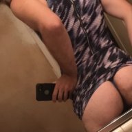 Sissy_Ari