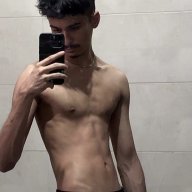 Younghard18