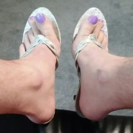 SissyToes