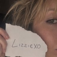 LizzieXO