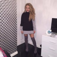 chloeR