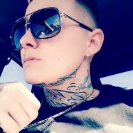 FemaleBarberD23
