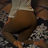 CurvyClaire_37