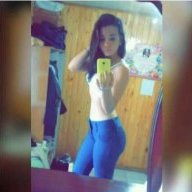 Chloe_21
