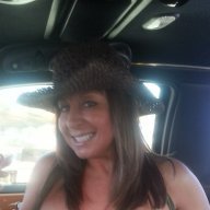 swtmatureangie