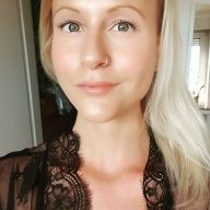 Blonde_Wife