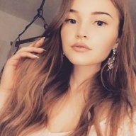 BiHornyLeah