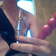 Mur_Likes_Butt_Plugs