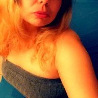 Latinaspicy1983