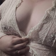 Bigtittyhornyslut