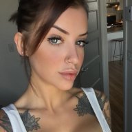 TattedBustyBimbo
